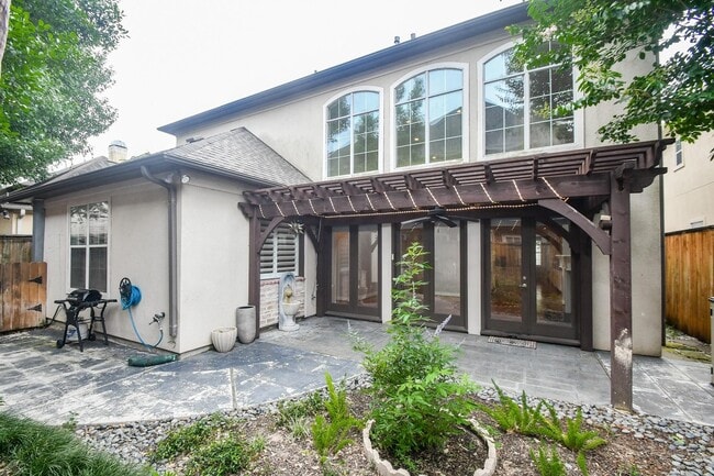 Building Photo - 7626 E Jordan Cove