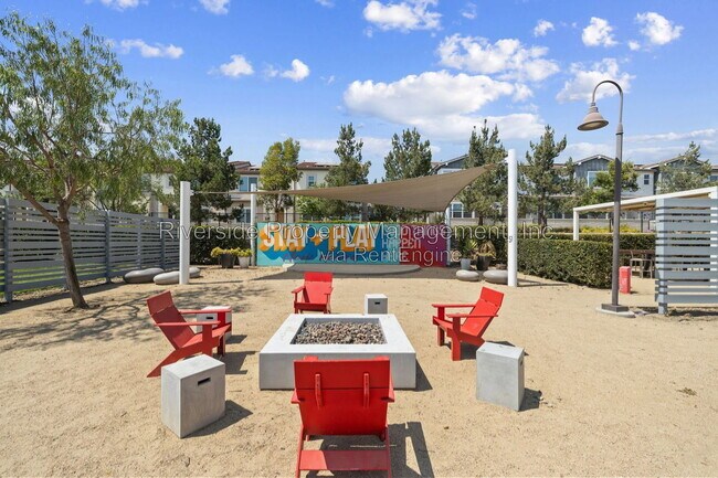 Building Photo - 3530 E Delight Paseo