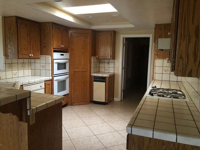 Building Photo - 14087 Driftwood Dr
