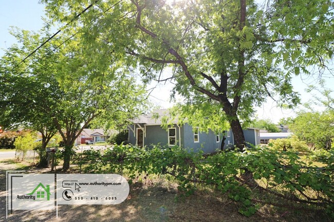 Building Photo - 3418 Park Way