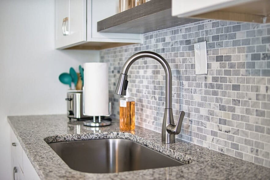 Building Photo - 505 Fillmore Ave