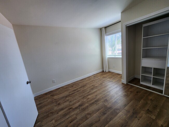 Building Photo - 4030 Mt Acadia Blvd