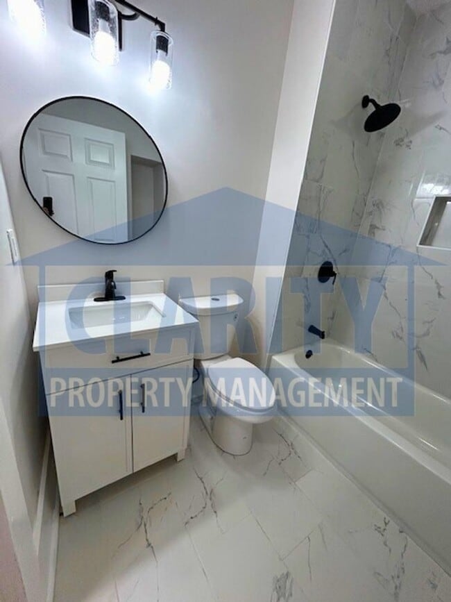 Building Photo - Beautifully Remodeled 3 Bedroom / 2 Bath Home in Chattanooga