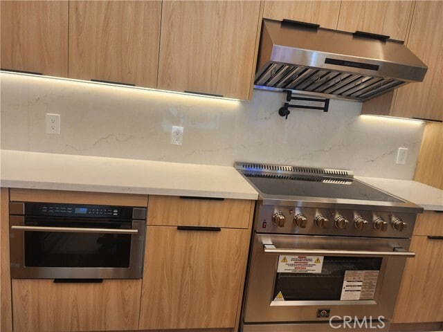 Building Photo - 20520 Sherman Way