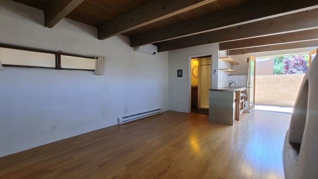 Building Photo - Coming Soon! Old Town Charm! 2 Bedroom Hou...