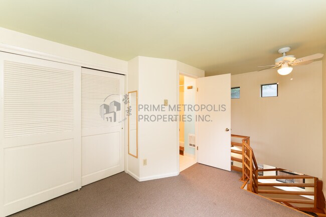 Building Photo - 9117 25th Ave NE