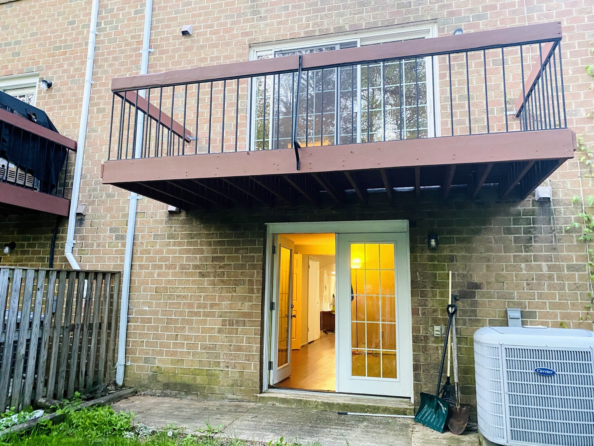 Building Photo - 10690 High Beam Ct