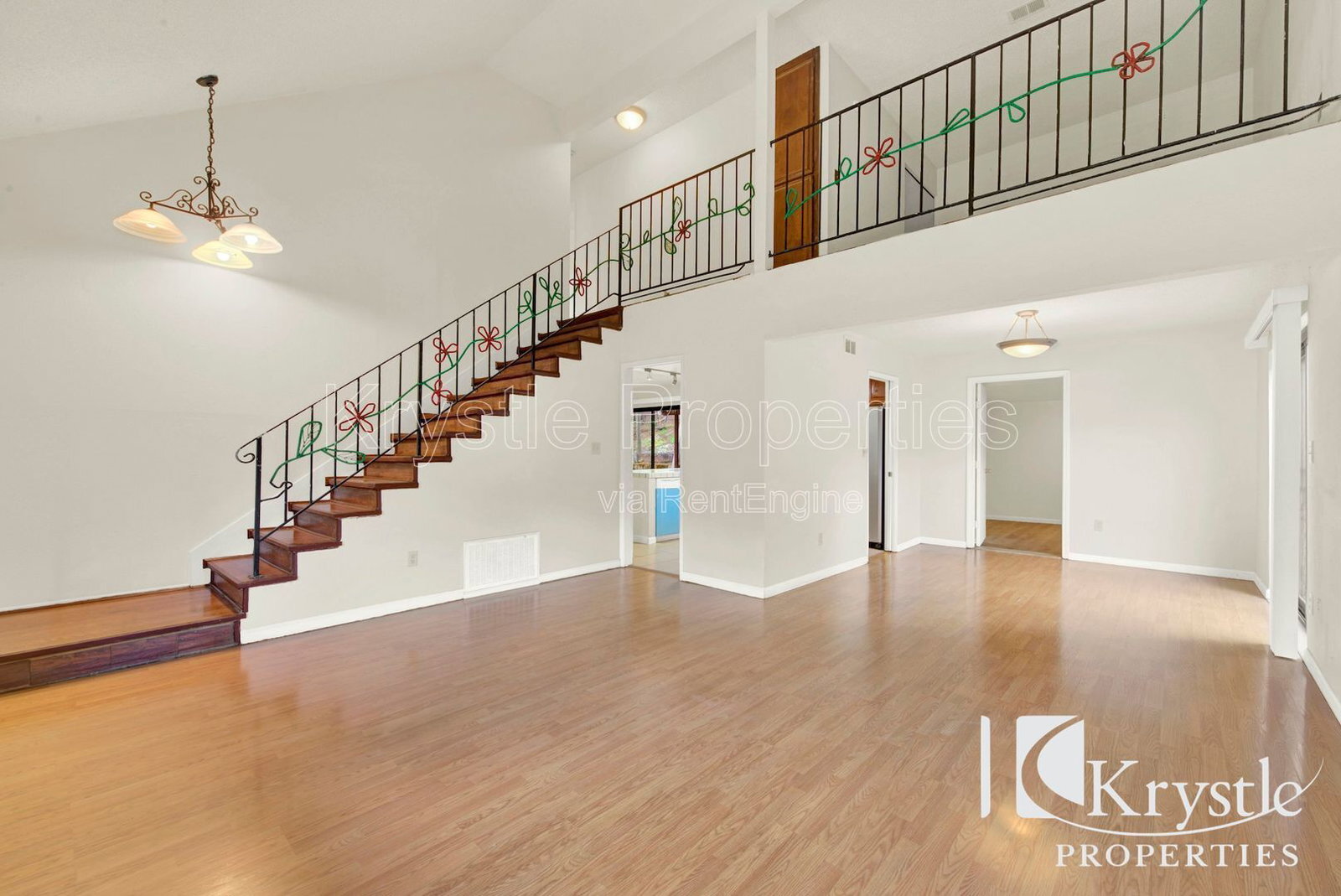 Building Photo - 1398 Hale St