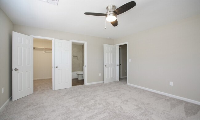 Building Photo - 1547 Airline Dr