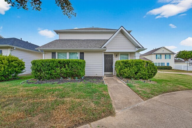 Building Photo - 6343 Settlers Square Ln