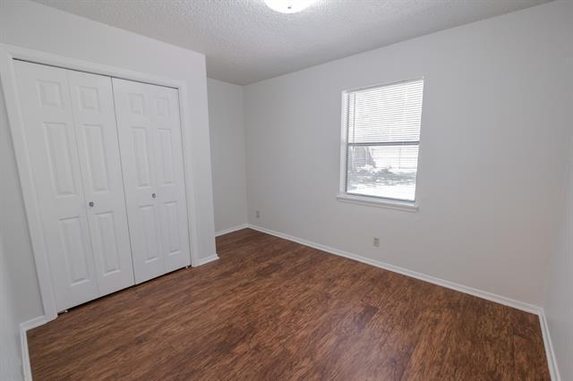 Building Photo - 1108 Delta Ct