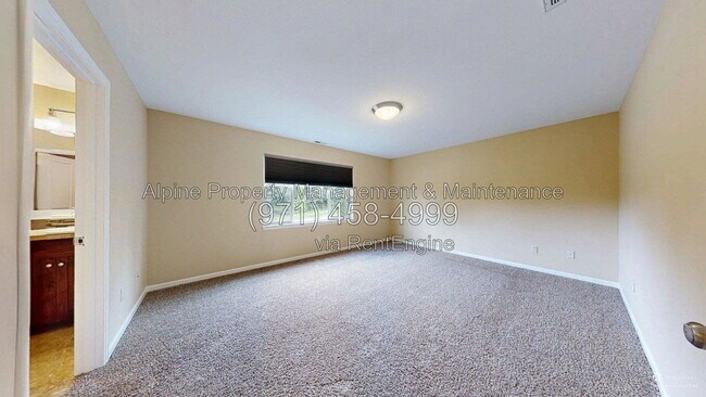 Building Photo - 9495 Northwest Ember Lane