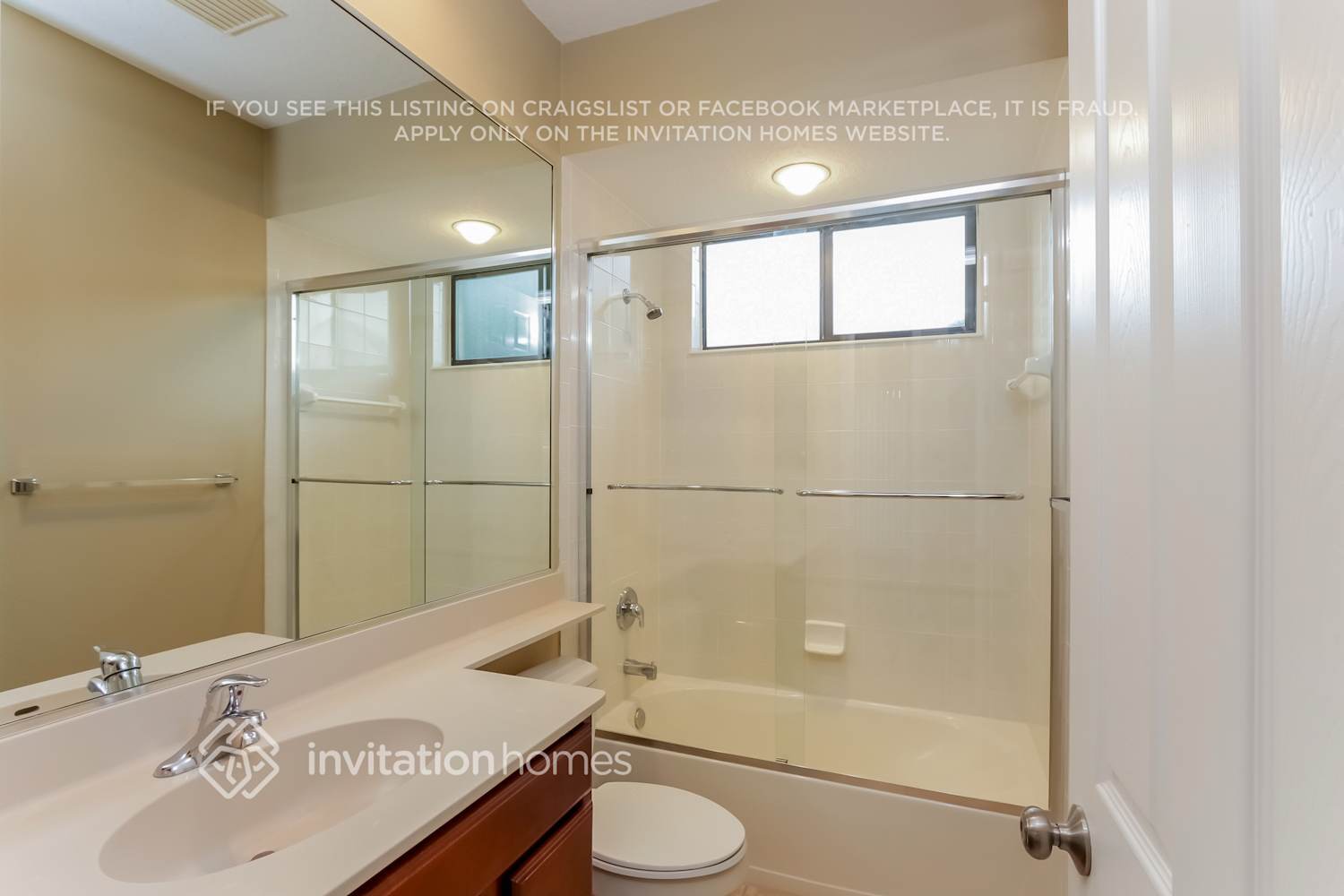 Building Photo - 4684 Tuscana Dr