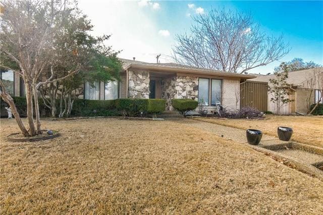 Building Photo - 7408 Woodthrush Dr
