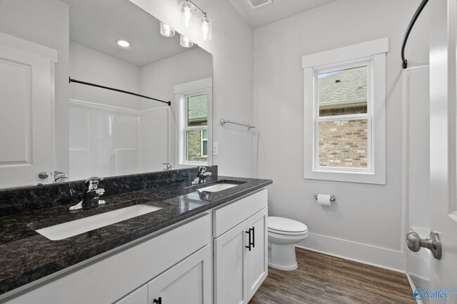 Building Photo - 6073 Thorntons Way Cir NW