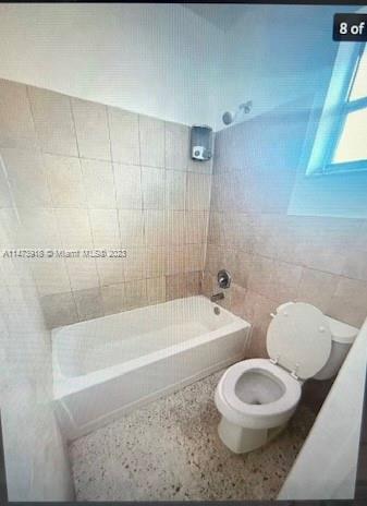 Building Photo - 4740 NW Flagler Terrace