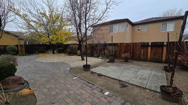 Building Photo - Single Story South Reno Home in Gated Community