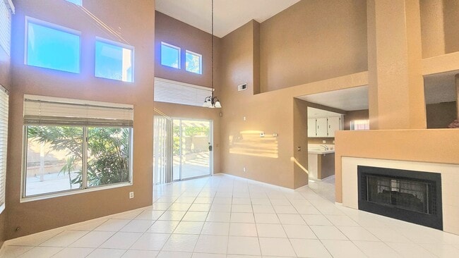 Building Photo - Beautiful Oasis-High Ceiling- Tile and Car...