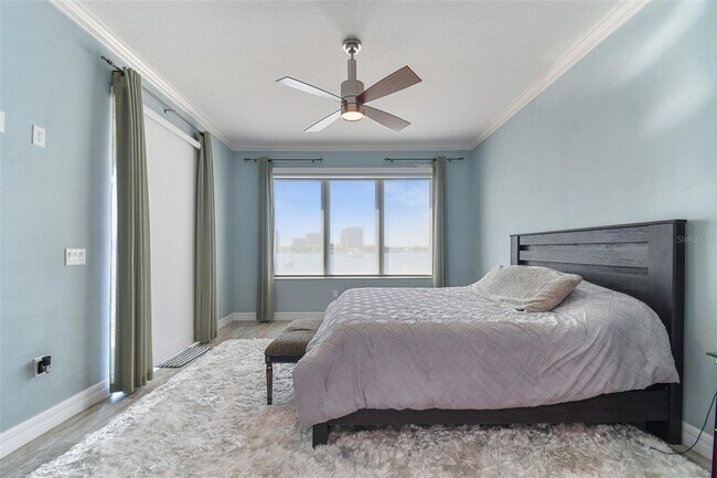 Building Photo - 200 Skiff Point