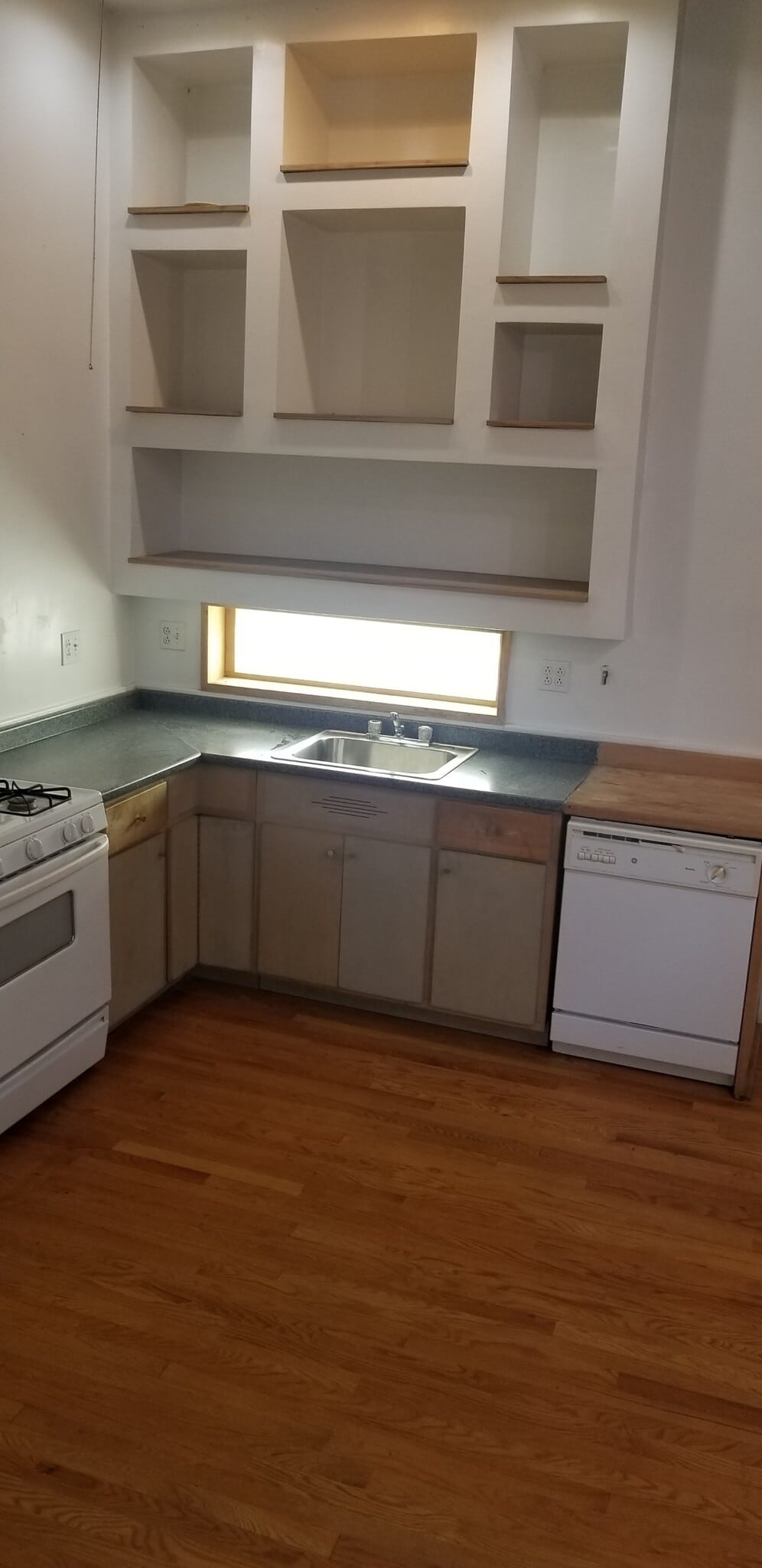 Building Photo - 905 N Rockwell St