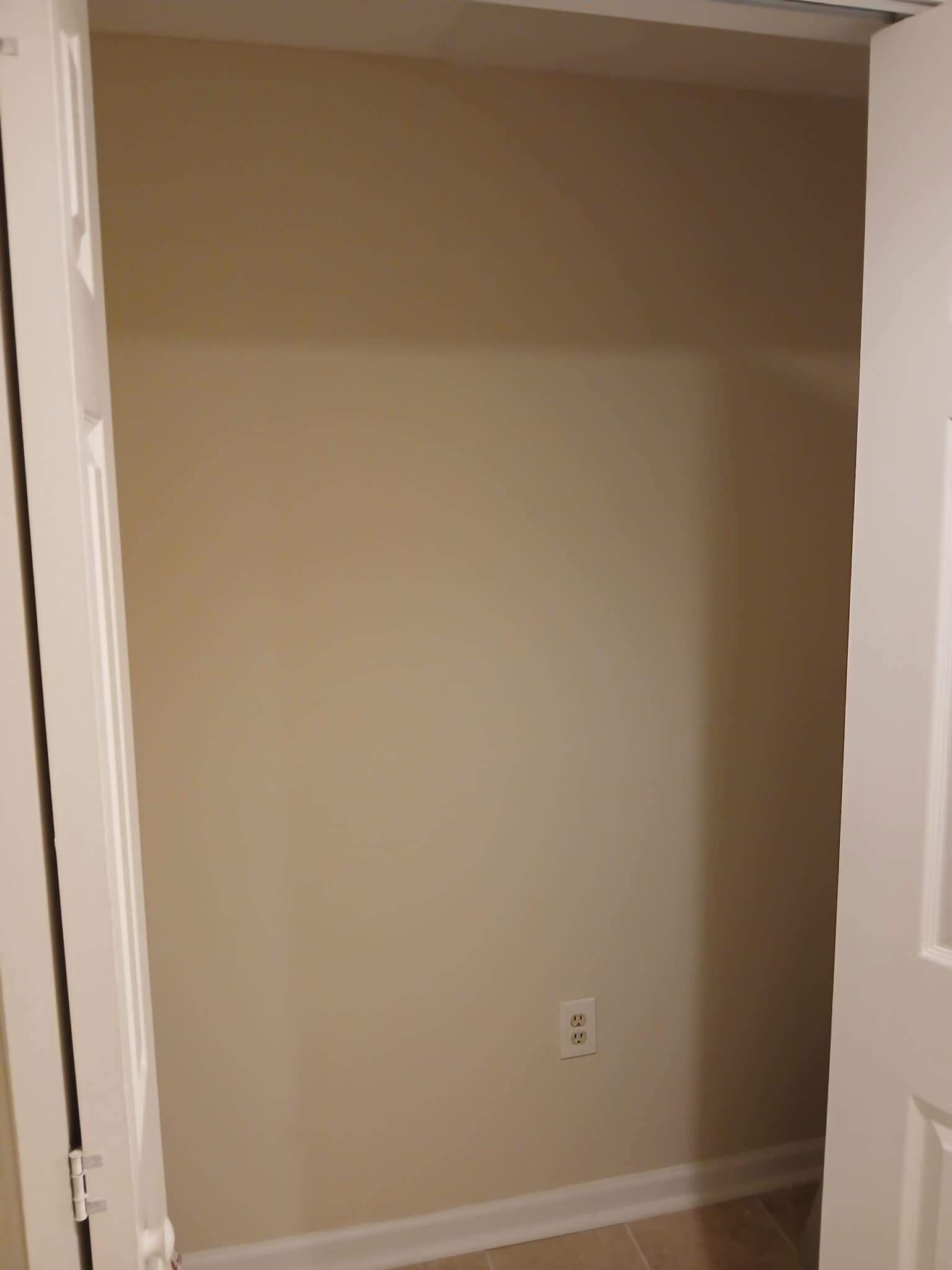 Building Photo - 7001 Chain Fern Ct