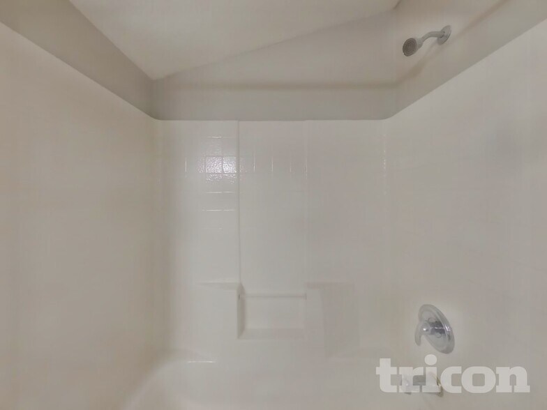 Building Photo - 13899 White Heron Pl