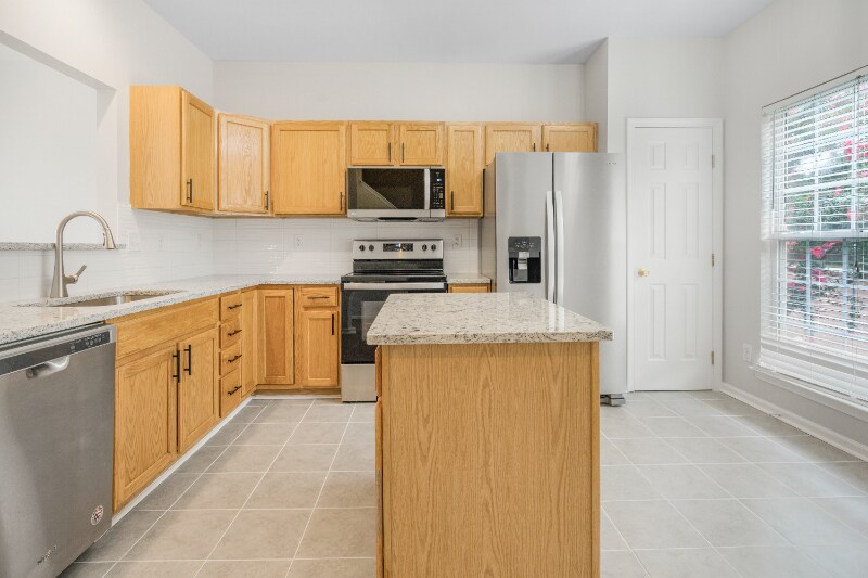 Building Photo - 8177 Millwright Ln