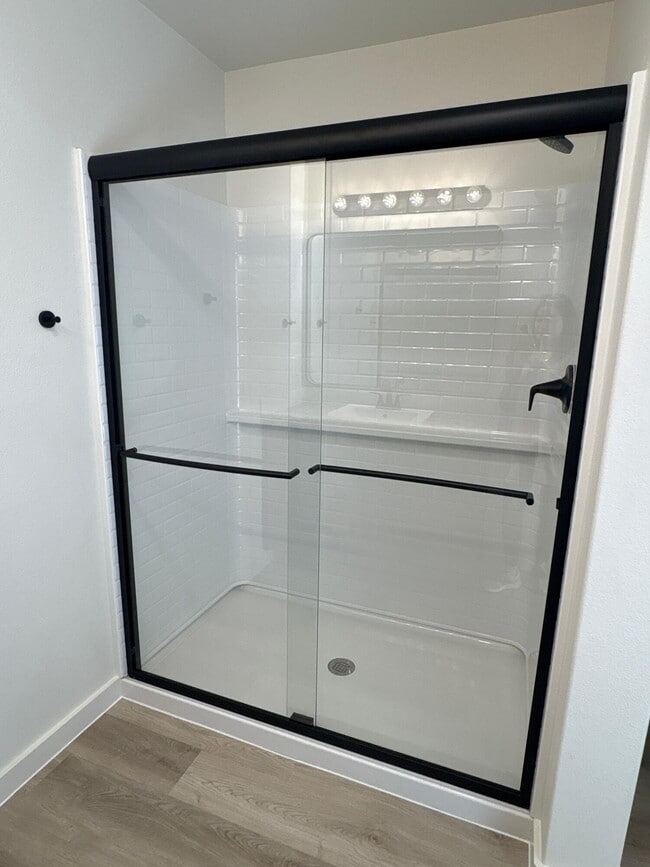 Building Photo - 6312 Virginia Ave