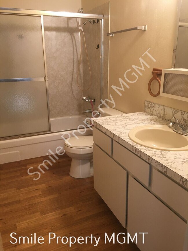 Building Photo - A comfortable home