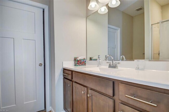 Building Photo - 1007 Kathy Ann Wy W