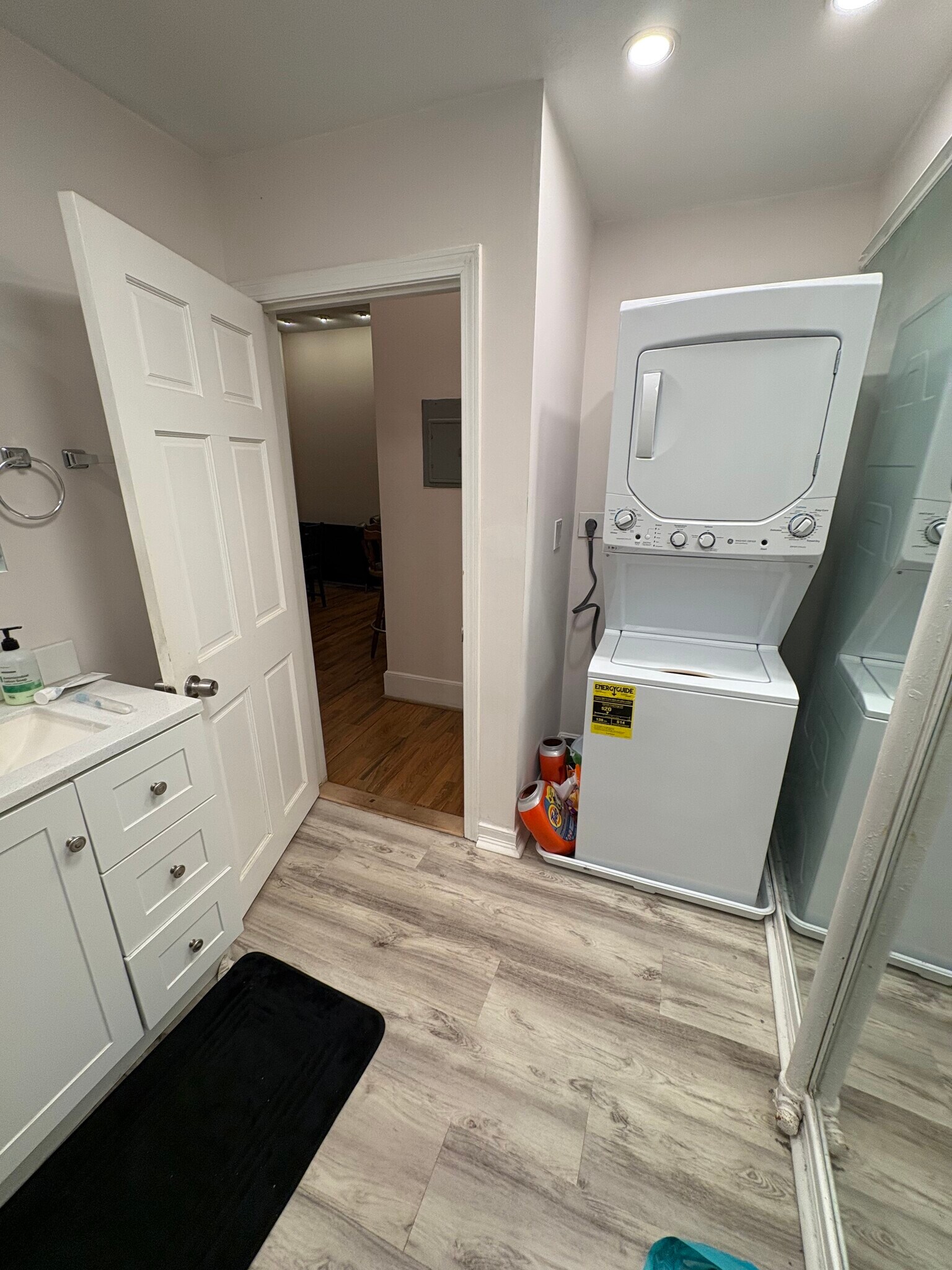 Building Photo - 866 Huntington Ave