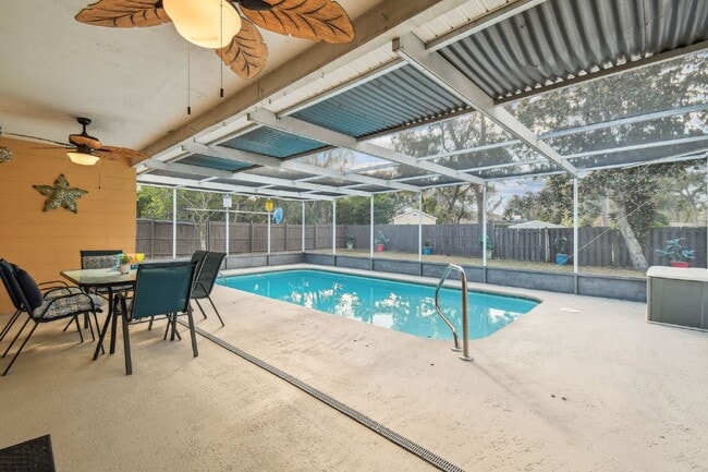 Building Photo - ***PRIVATE HEATED POOL*** Beautiful, Fully-Furnished 3-Bedroom Home Available April 1, 2026!   **...