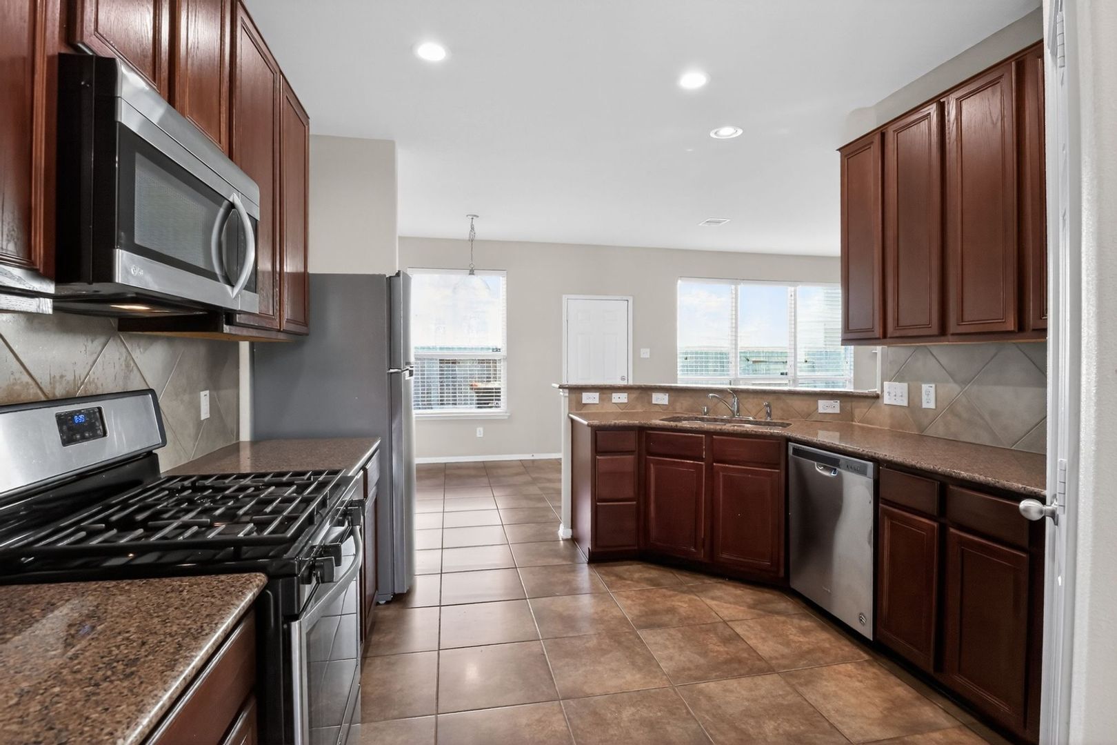 Building Photo - 4938 Yearling Ridge Ct