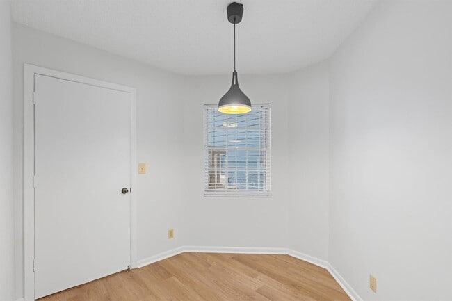 Building Photo - 1410 Ocean Dunes Cir