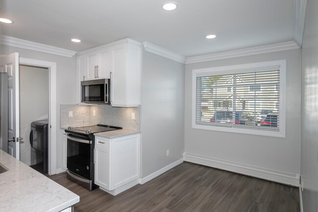 Building Photo - 156 Cassa Loop