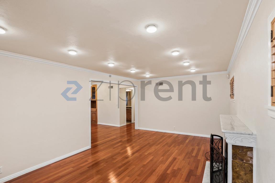 Building Photo - 1141 Kiely Blvd