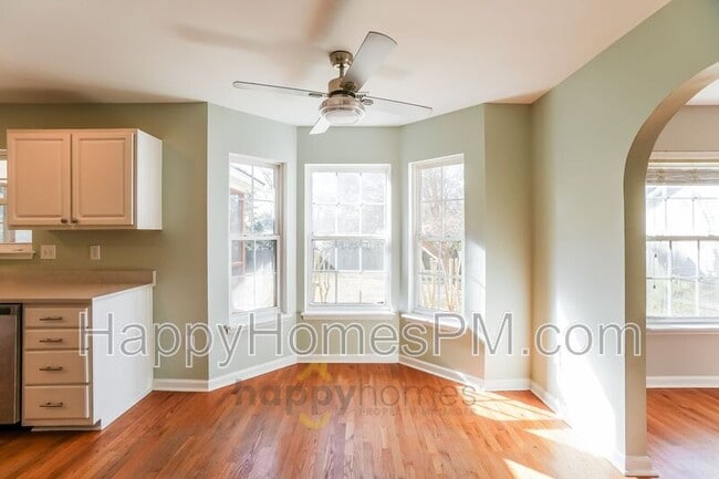 Building Photo - 941 Clearspring Dr