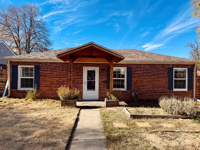 Building Photo - 3647 Adams St