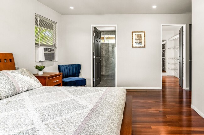 Building Photo - Beautifully Appointed Fully Furnished 4 bedroom/3 bathroom Kuau BayView House w/ Ocean views