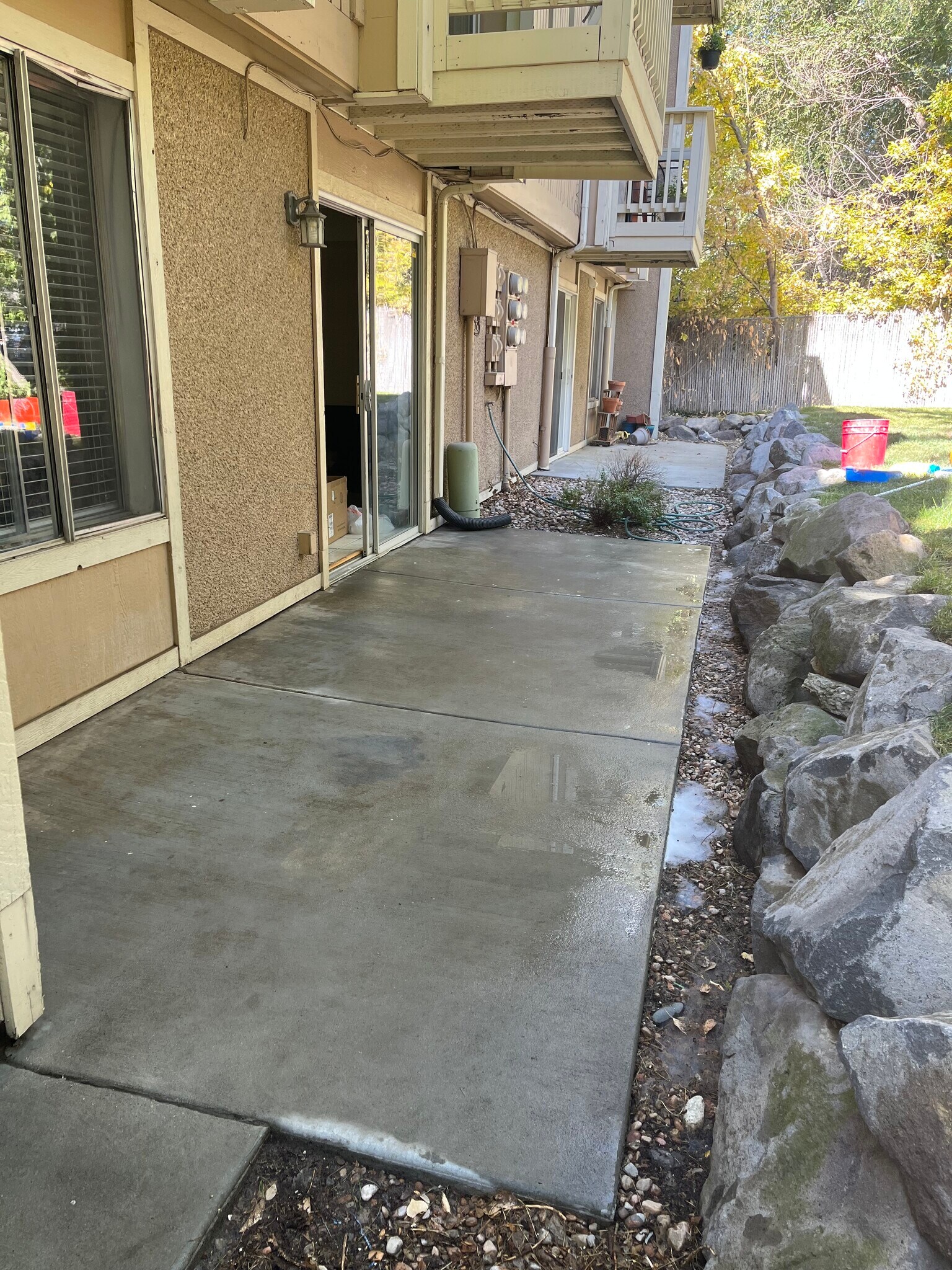 Building Photo - 435 E Creekside Cir