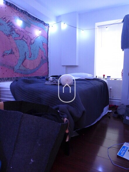 Building Photo - 23 E Concord St