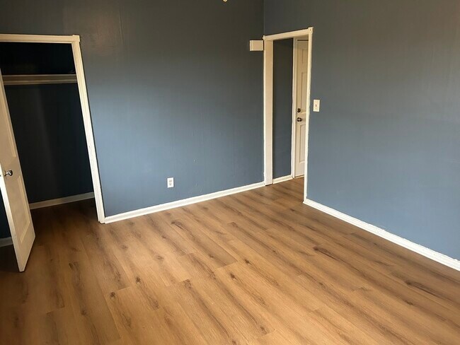 Building Photo - 52 Baltic Ave