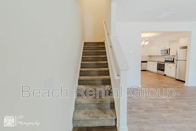 Building Photo - 206 Banbury Ln