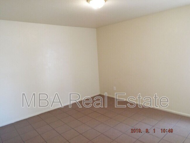 Building Photo - 11350 W Tennessee Ave
