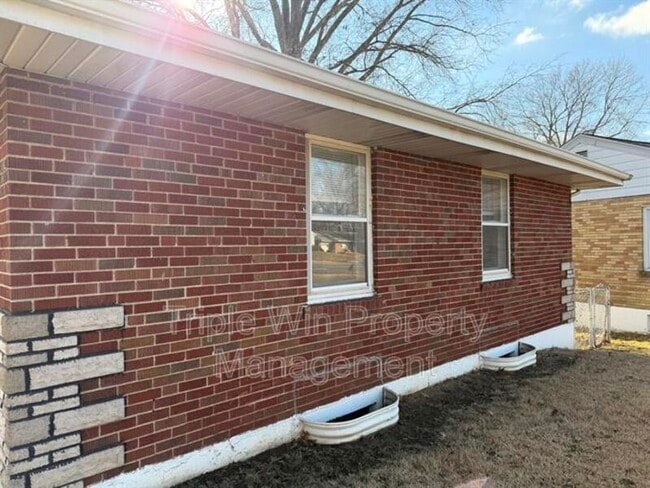 Building Photo - 1110 Jennings Station Rd