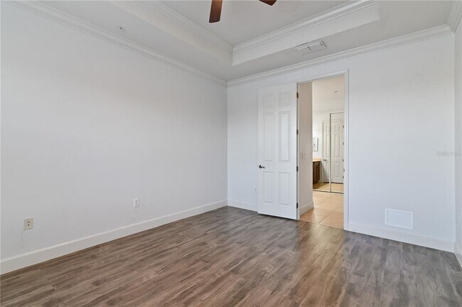 Building Photo - 2501 Harwich Dr
