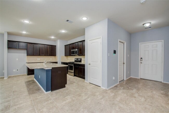 Building Photo - 12275 Little Blue Heron Ln