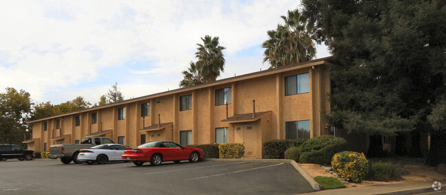 Joshua Tree Apartments - Yuba City, CA | Apartment Finder