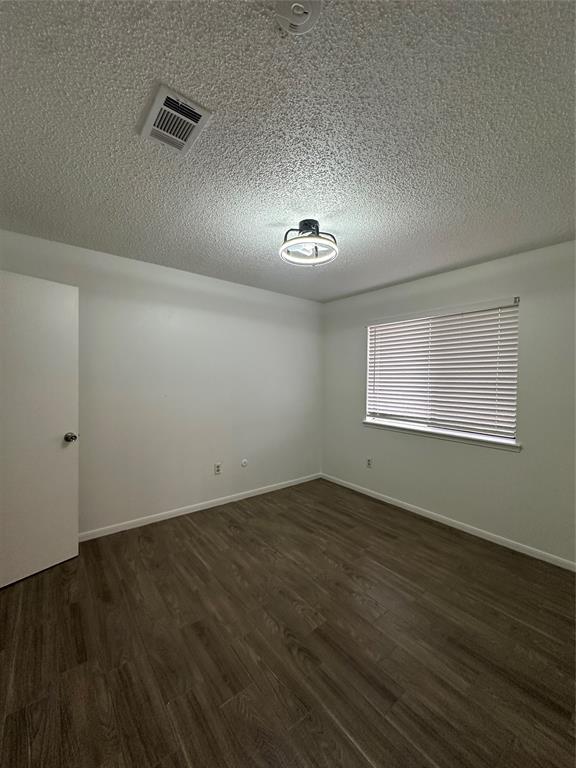 Building Photo - 1410 Blalock Rd