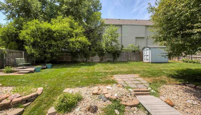 Building Photo - Charming 2 Bedroom In Benson!!